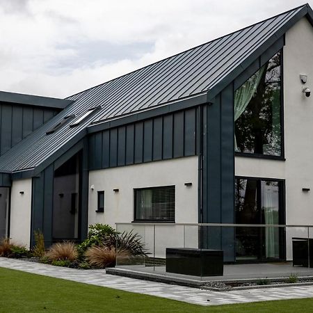 Dafarn Newydd Studio Llangefni Extérieur photo
