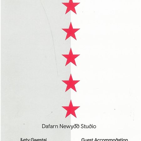Dafarn Newydd Studio Llangefni Extérieur photo